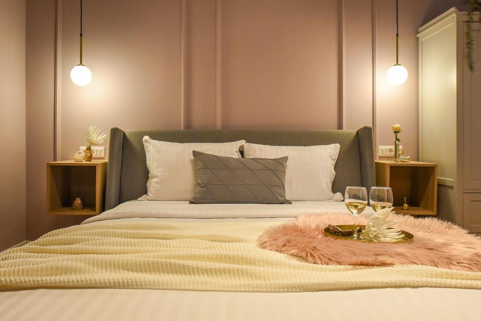 Modern Stay - Central Studios With Wall Projector Near Radisson ブカレスト 部屋 写真