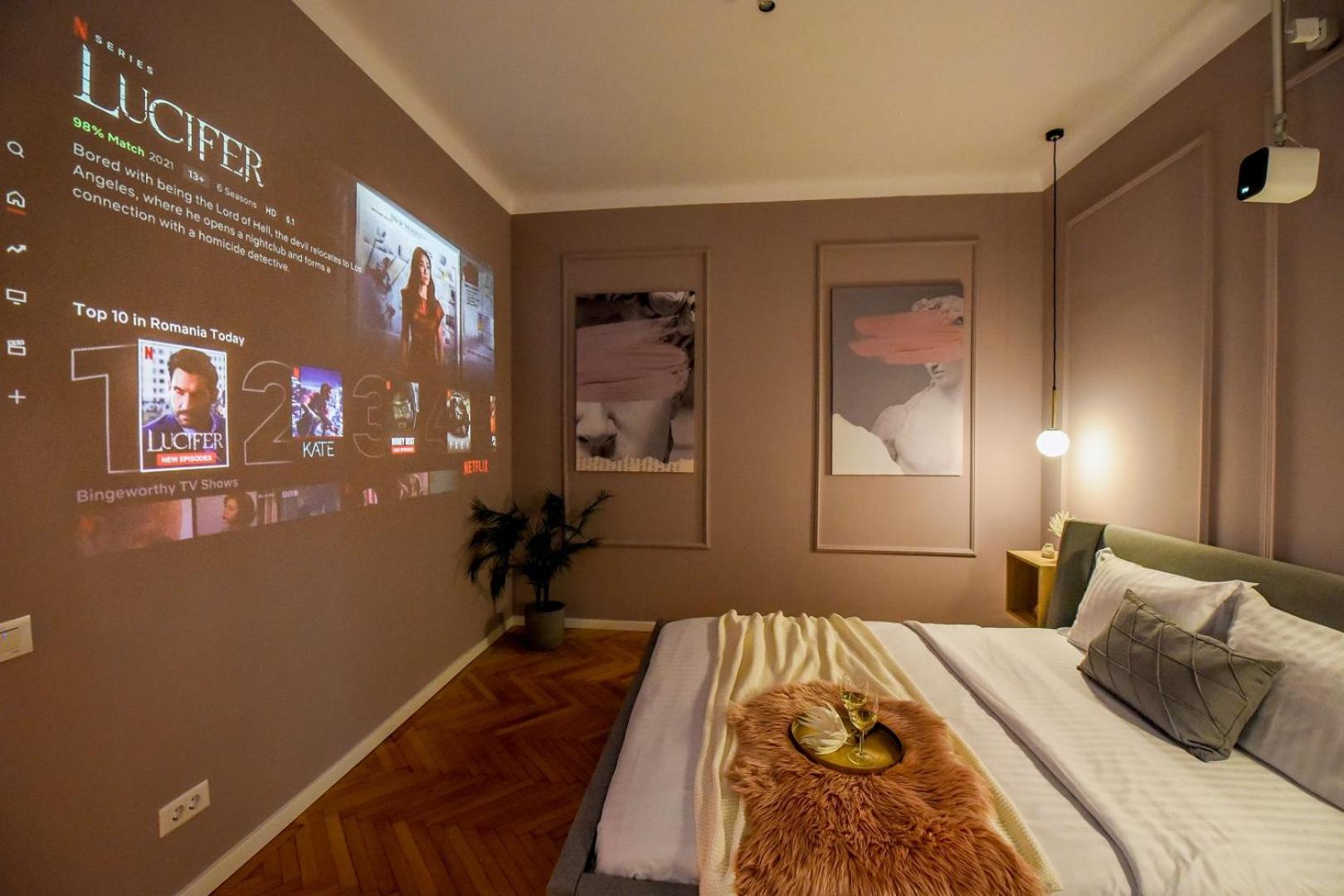 Modern Stay - Central Studios With Wall Projector Near Radisson ブカレスト 部屋 写真