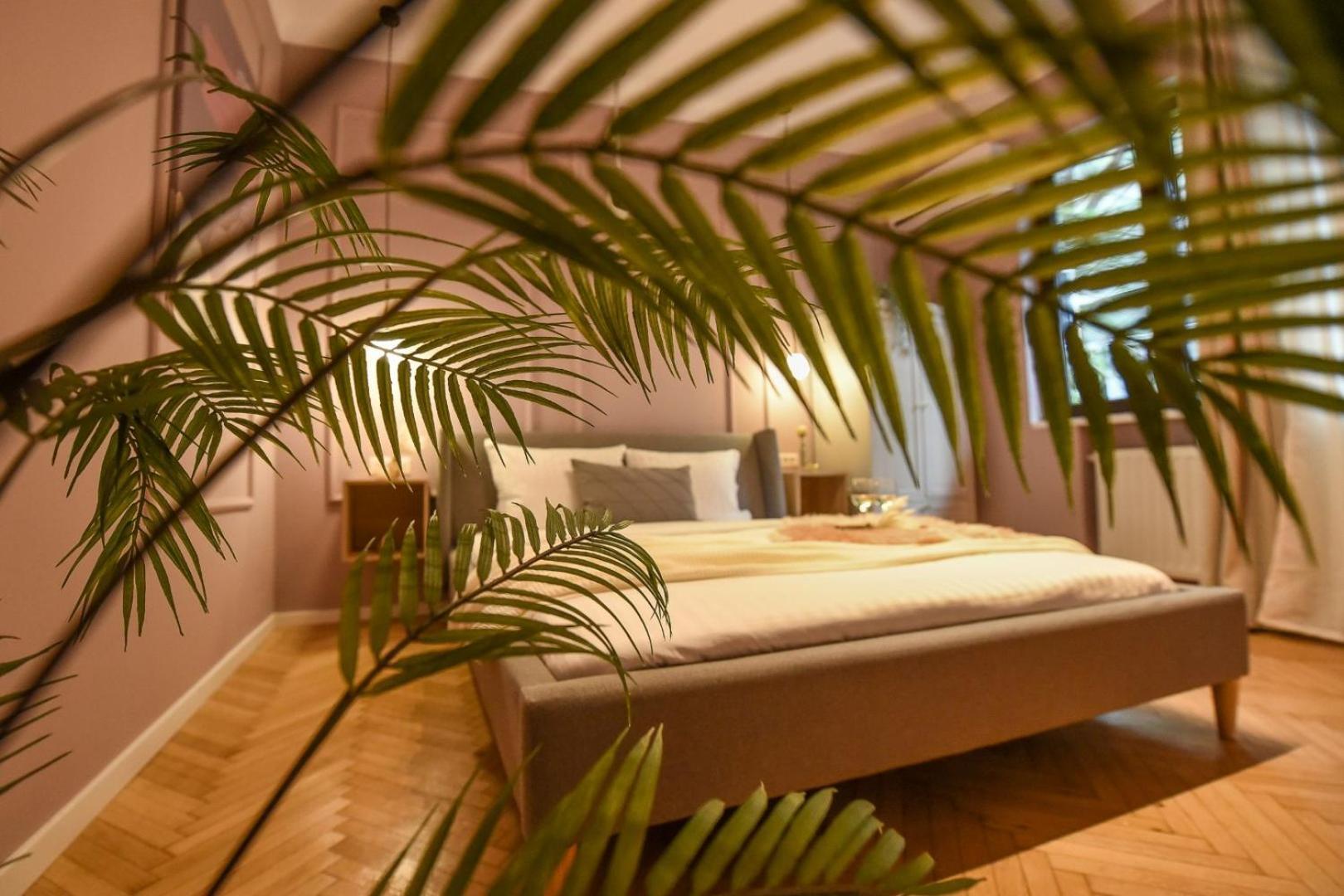 Modern Stay - Central Studios With Wall Projector Near Radisson ブカレスト 部屋 写真